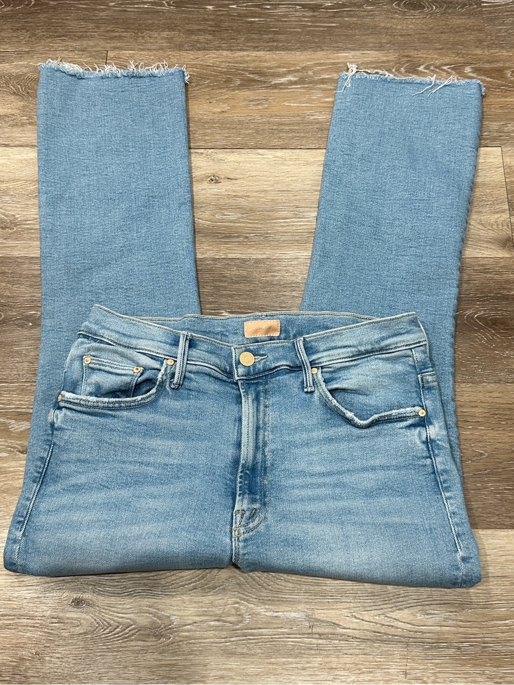 Like New! MOTHER Hustle Patch Pocket Ankle in tune in tune out wash